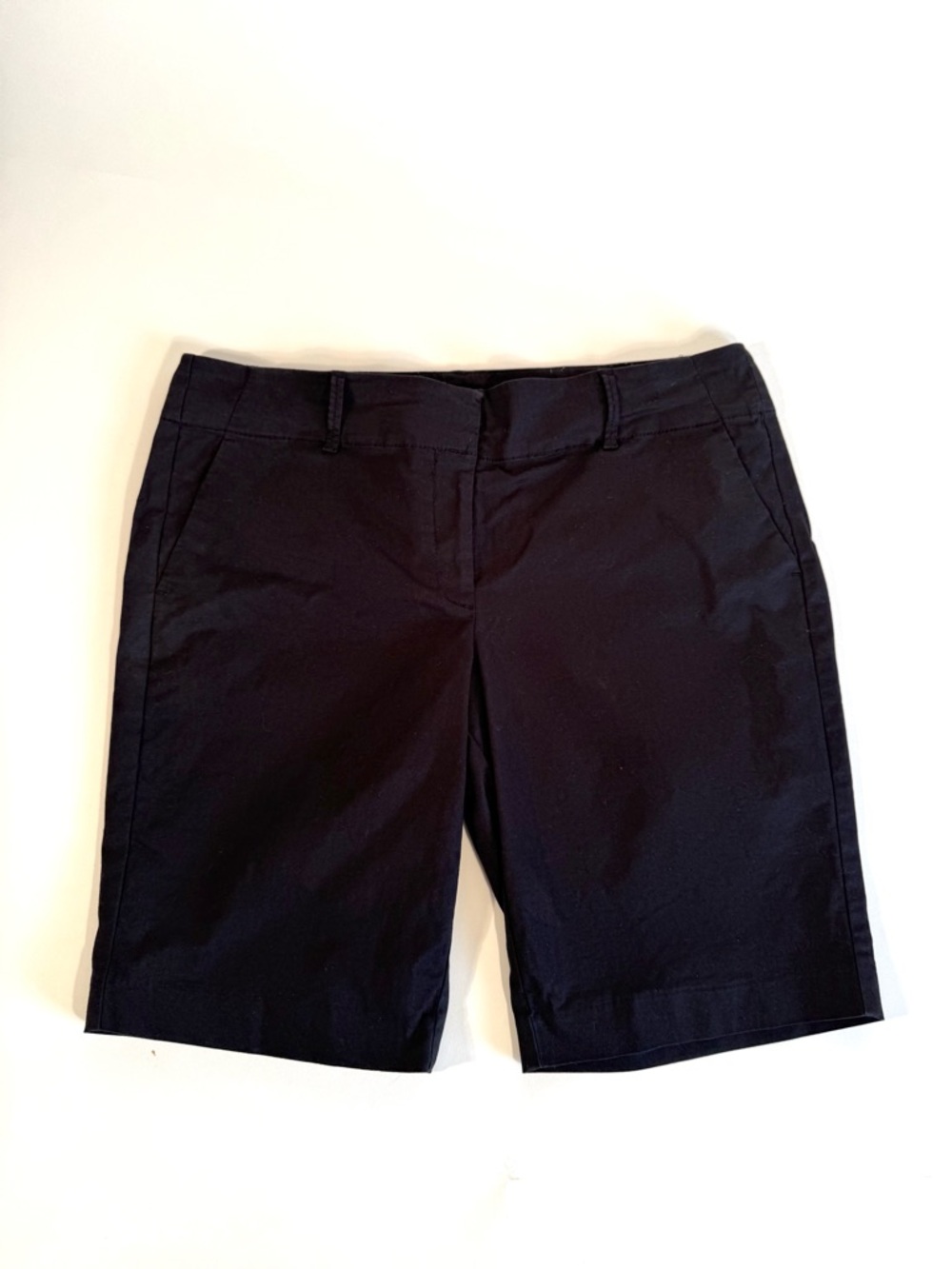 Ann Taylor Black Boardwalk Bermuda Shorts Quiet Luxury Minimalist Tailored Chic - Picture 9 of 9